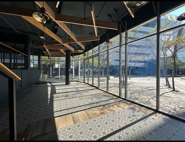 262M² OFFICE TO LET IN SANDTON CENTRAL